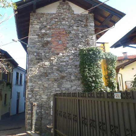 Casa Del Gelsomino Дом отдыха Стреза